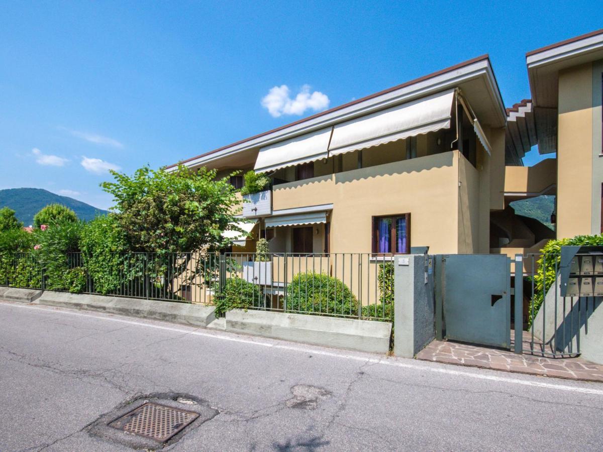 Casa Barbara Apartment Salo Bagian luar foto